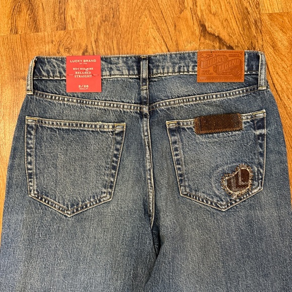 NWT. Lucky Brand Boy Midrise Relaxed Straight Patchwork Jeans. 2/26 R. - Picture 6 of 14